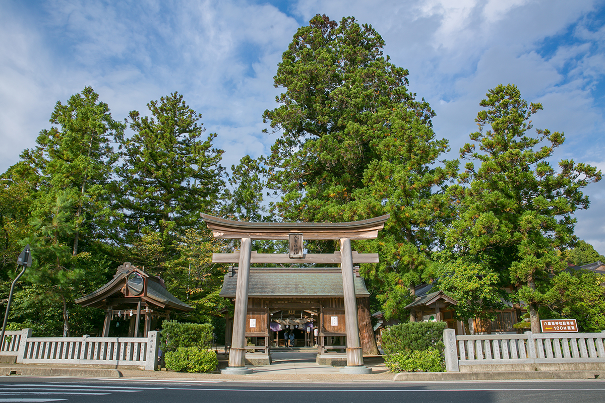 鳥居からの全景